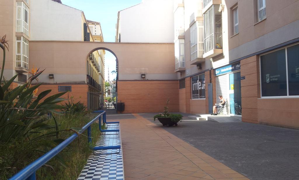 Apartamentos Clavero Málaga Esterno foto