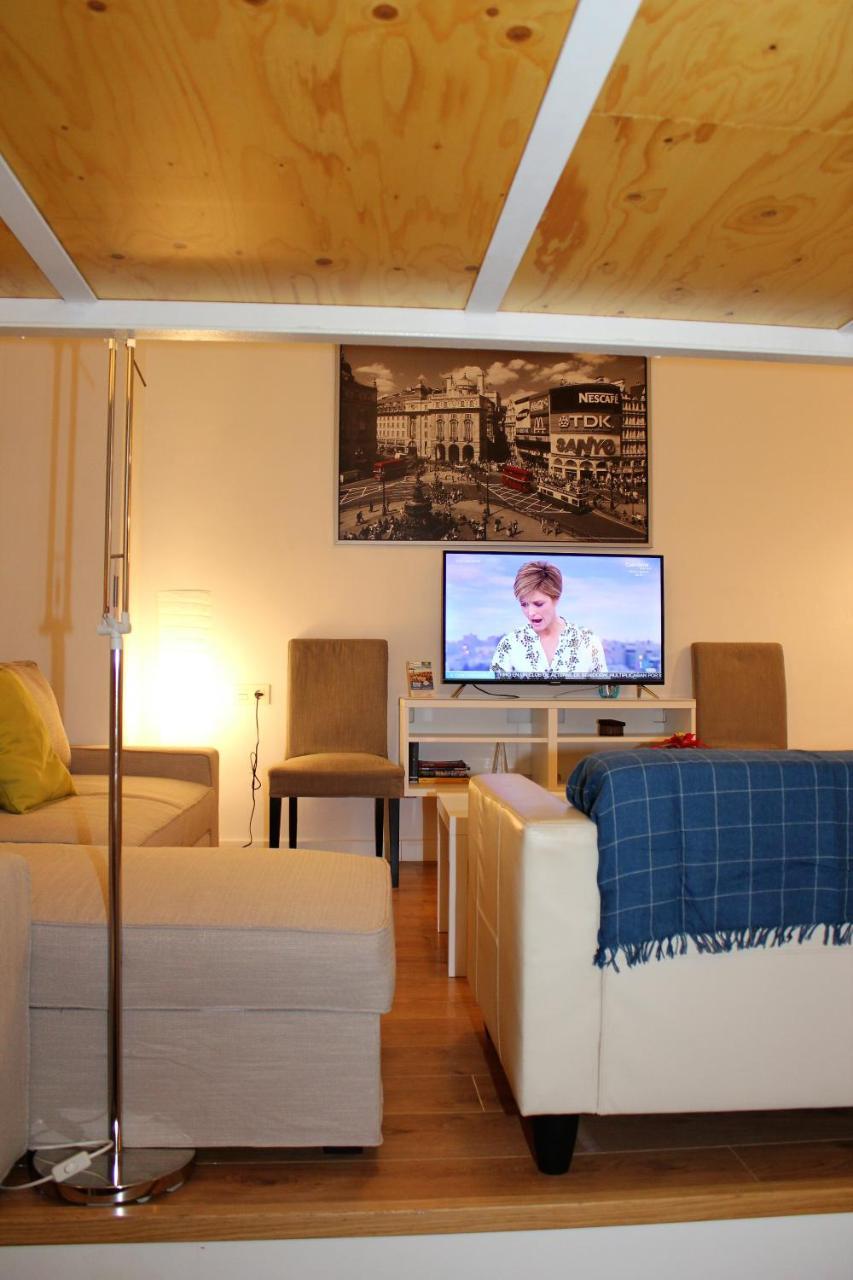 Apartamentos Clavero Málaga Esterno foto