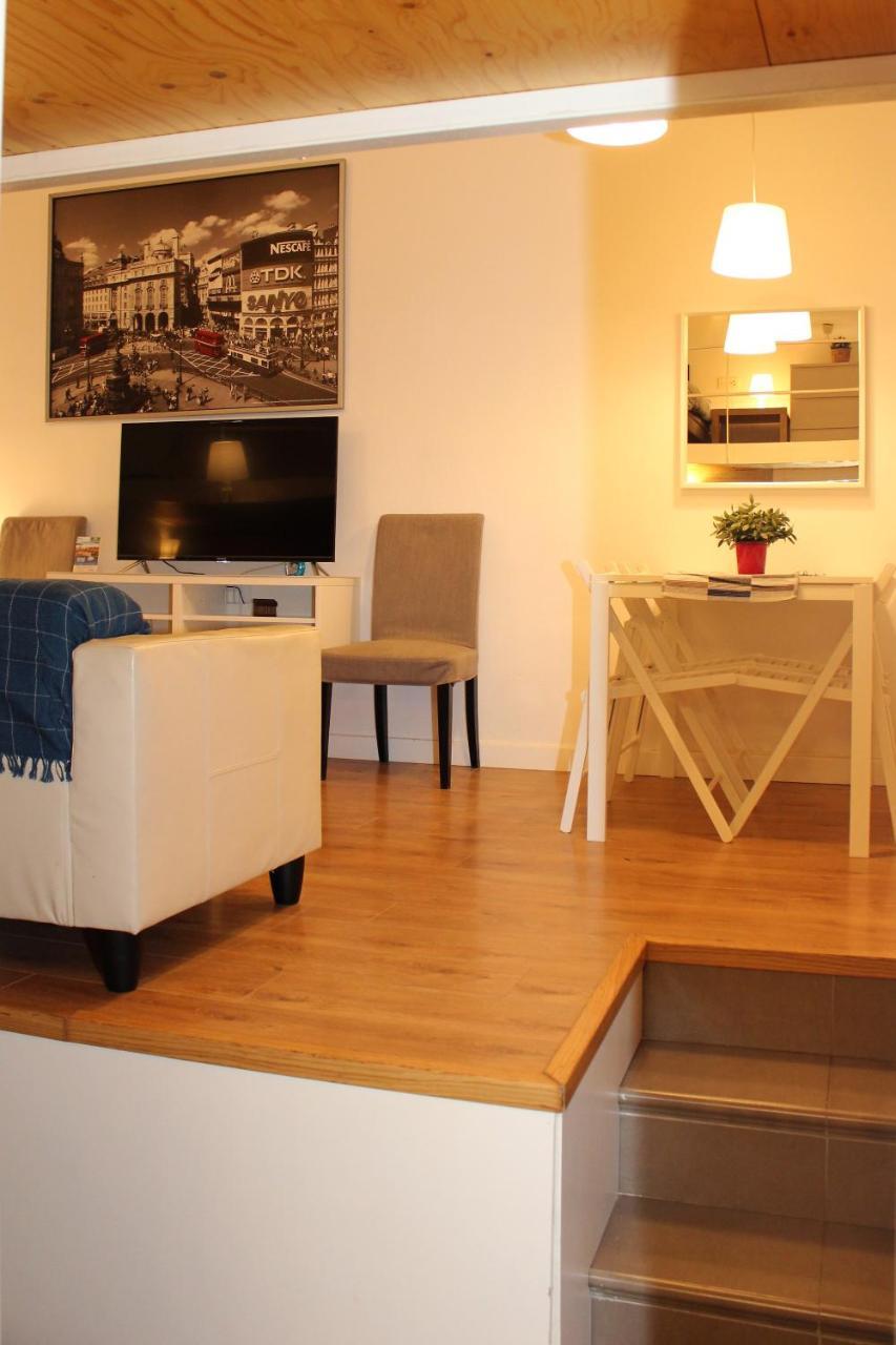 Apartamentos Clavero Málaga Esterno foto