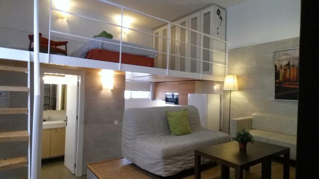 Apartamentos Clavero Málaga Esterno foto
